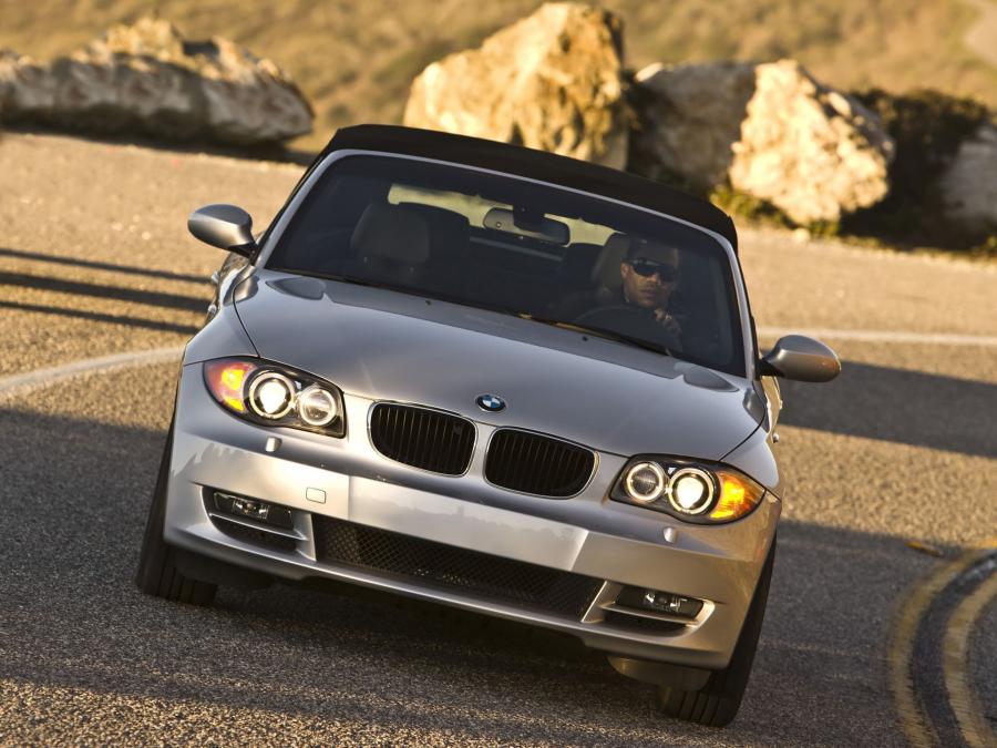  BMW 128i Convertible 2008 года  (US) (фото 5 из 12)